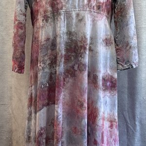 M Button Duster, Misty Rose