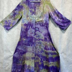 L Button Duster, Wysteria