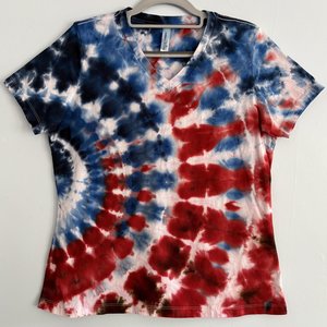 M Ladies V-neck T-Shirt, Red White, & Blue Ripple
