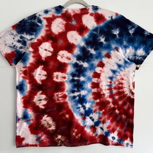 2XL Unisex V-neck T-Shirt, Red White, & Blue Ripple