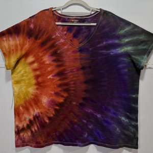 XXL (Tall) Ladies V-Neck T-Shirt, Sunset Rainbow Splash