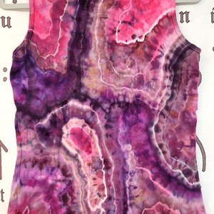 Medium Ladies Tank Top, Pink Geode