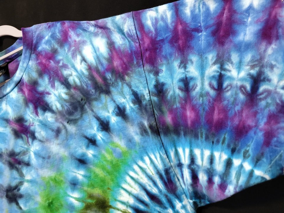 2XL Beefy-T, Lake Forest Faeries