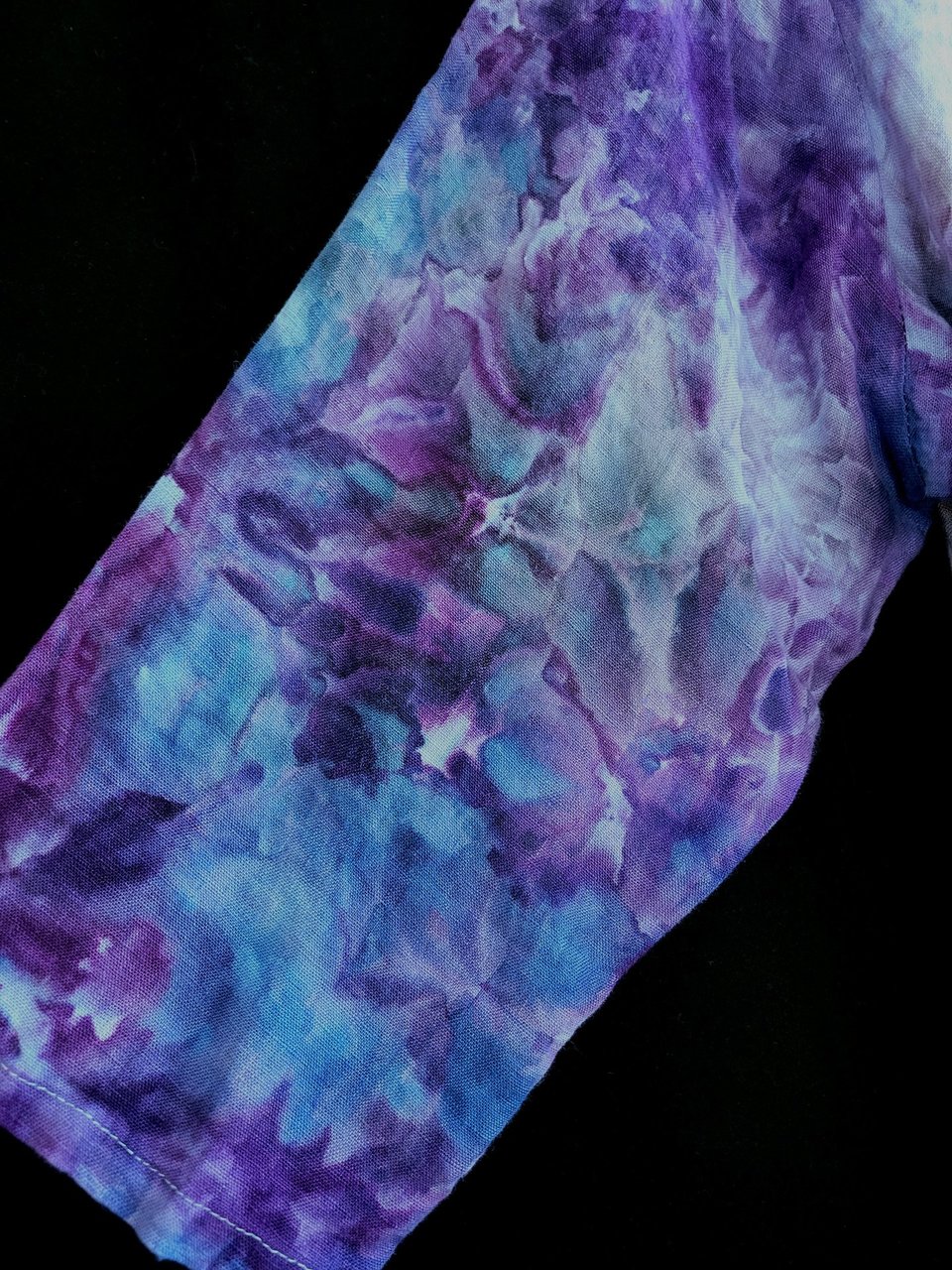 2X/3X Linen Hi-Low Shirt, Purple Watercolor