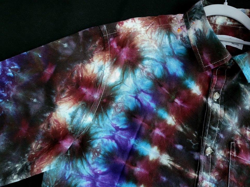L Tall Linen Shirt, Cosmic Storm Ripple