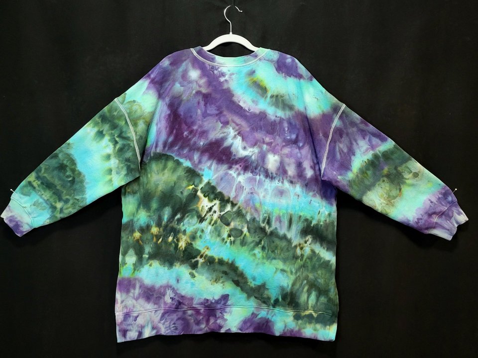 XL Tall Tunic Sweatshirt, Wild Skies