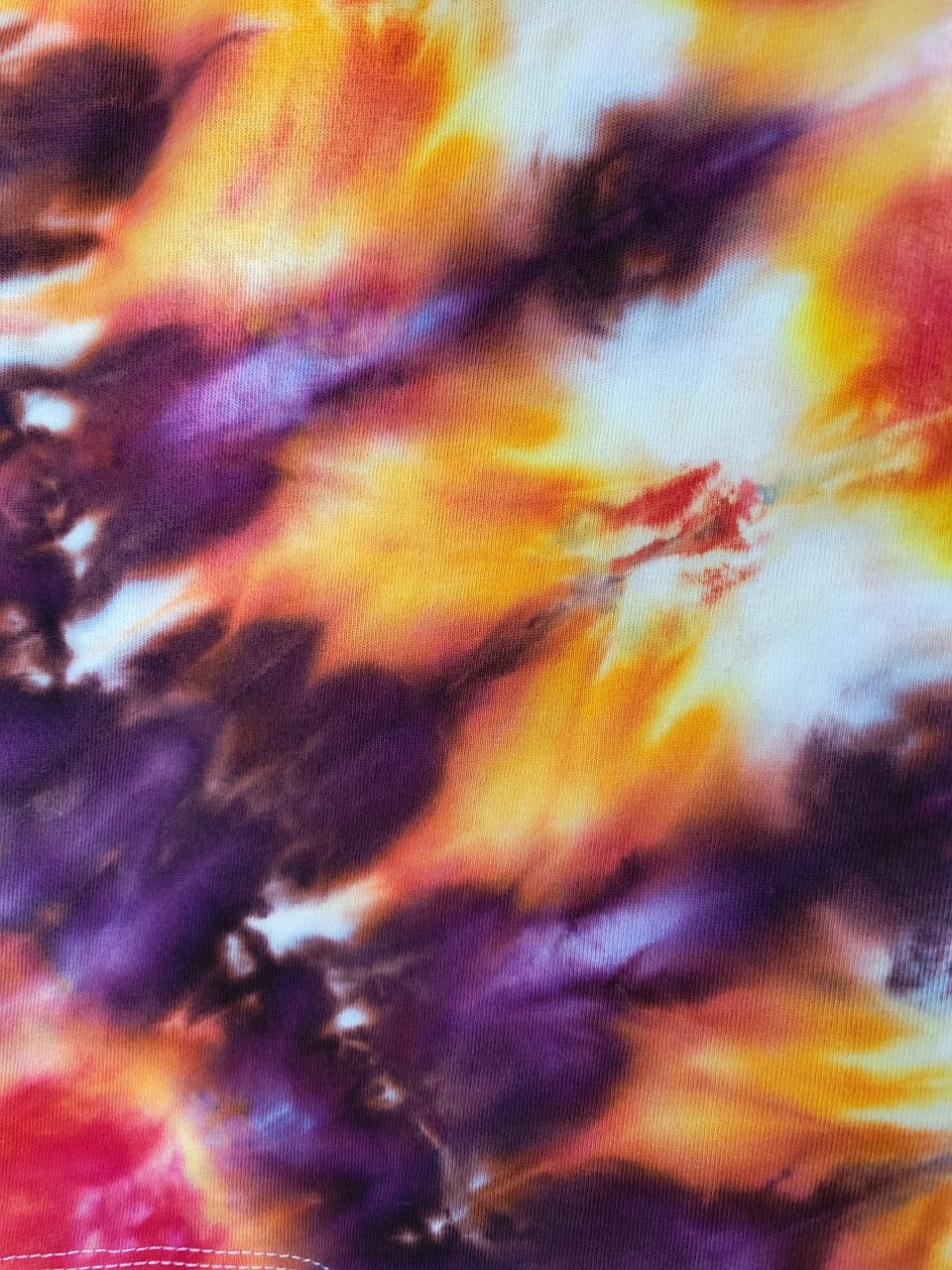 2X 26/28 V-neck T-shirt, Fire Ripple