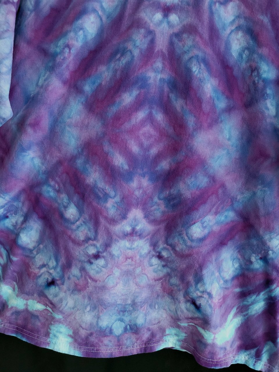 2XL Hoodie T-shirt, Cosmic Forbidden Fruit