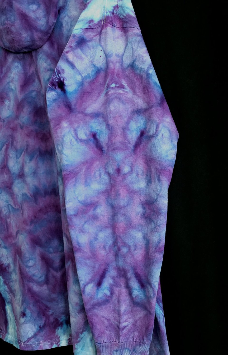 2XL Hoodie T-shirt, Cosmic Forbidden Fruit