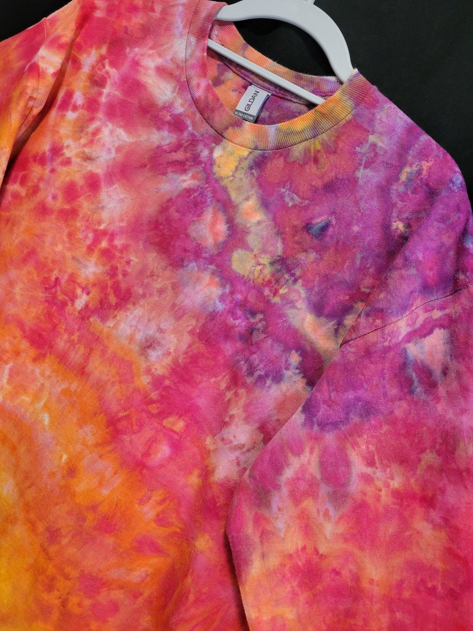 L Long Sleeve T-shirt, Fiery Geode