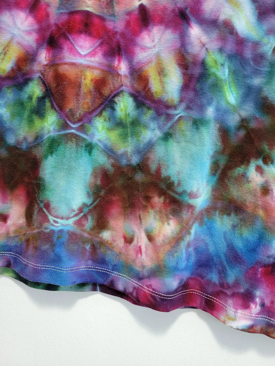 2X V-Neck T, Mandala