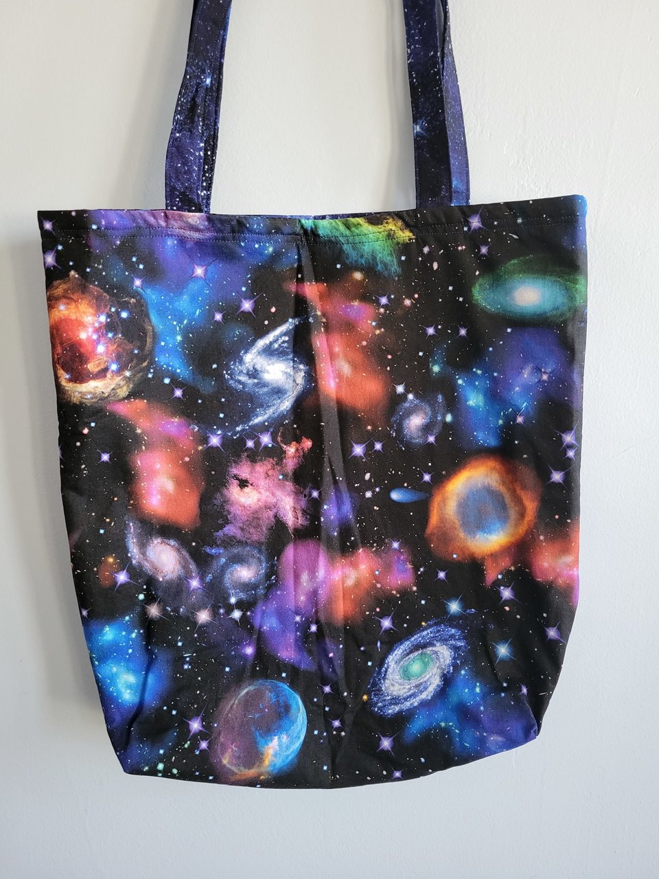 Tote, Aliens!