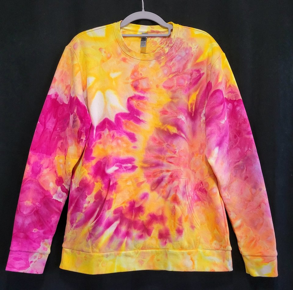 M Sweatshirt w/Pocket, Sunny Spring