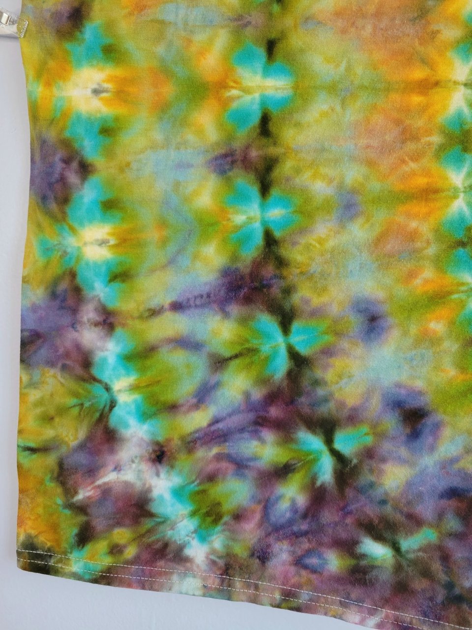 L T-Shirt, Moss Agate Radar Ripple