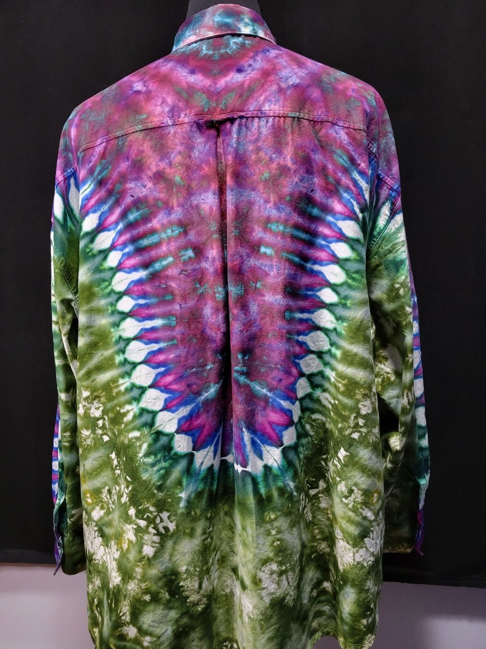 XL Tall Big Shirt, Funky Tuxedo