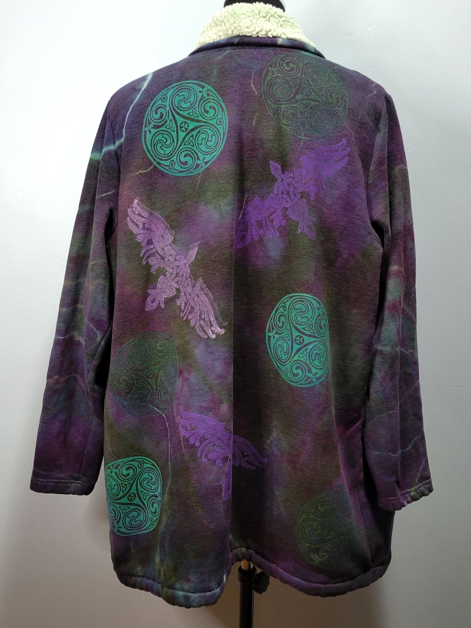 1X/2X Sherpa Lined Cardigan, Celtic Ravens