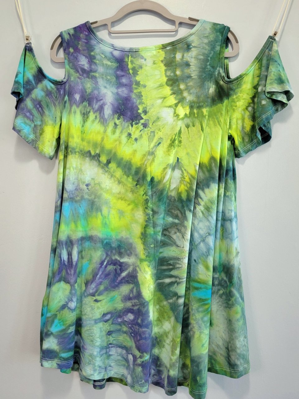 1X Cold Shoulder Tunic, Spring Swirl