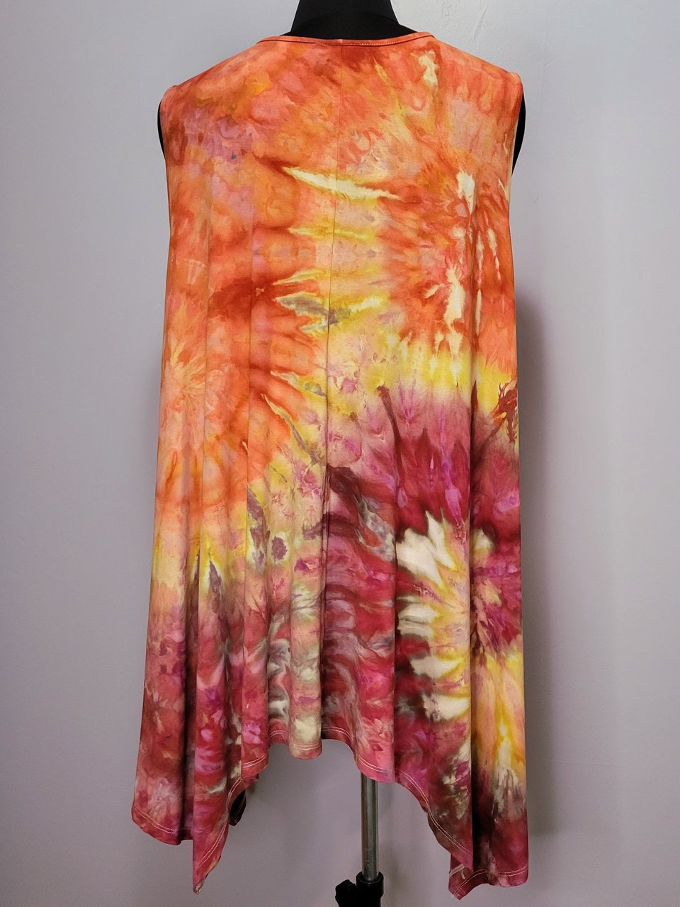 26/28 Viscose Swing Tank, Southwest Swirls