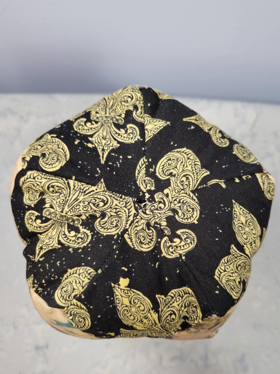 Pin Cushion, Cats & Snails