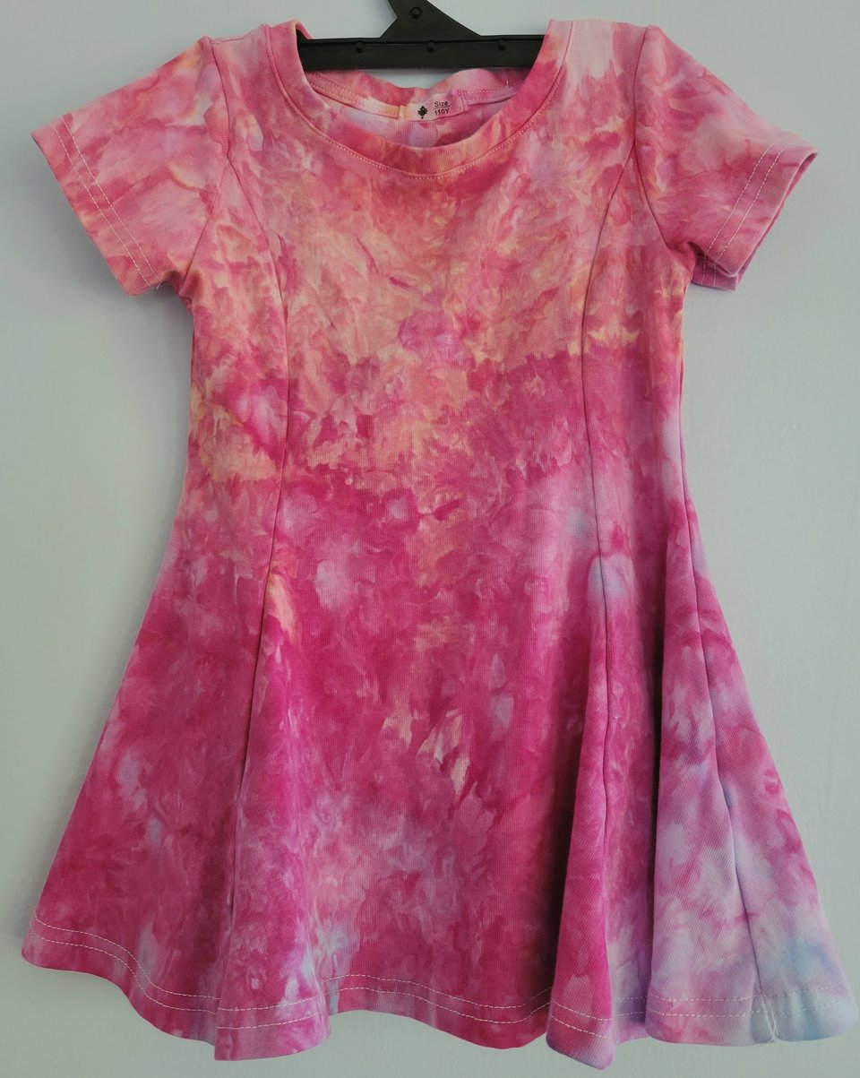 4T/110 Child Size Dress, Berries