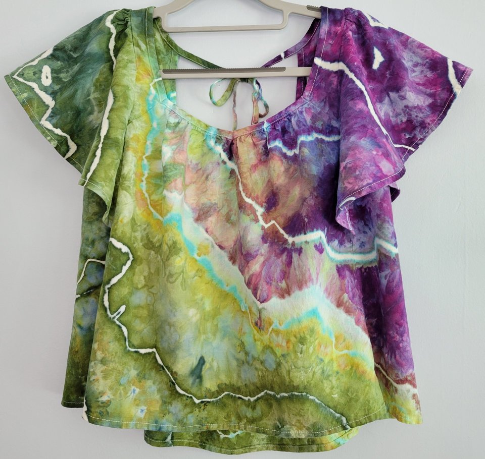 Petite S Linen Flutter Sleeve Tank, Purple Forest