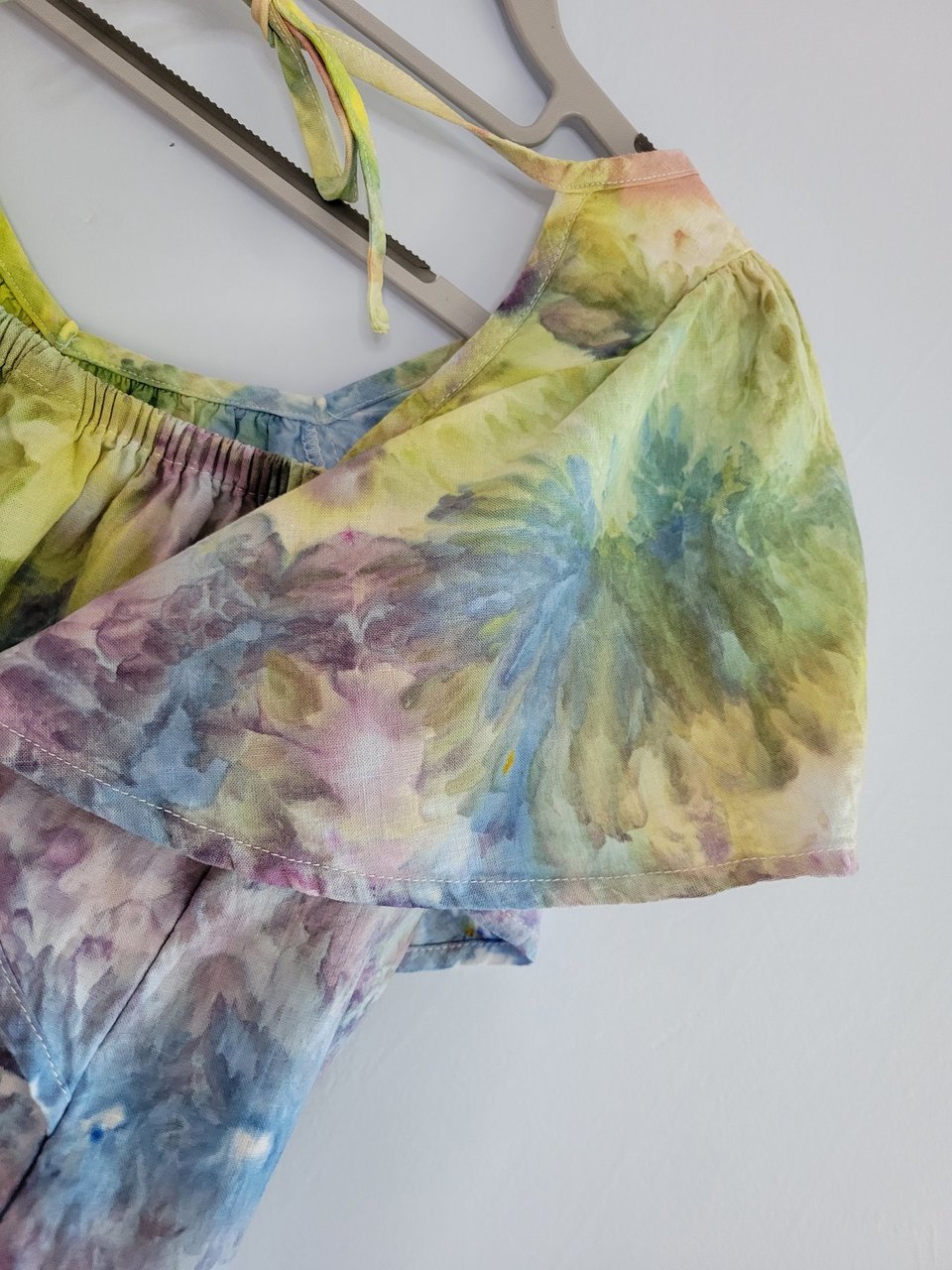 S Linen Flutter Sleeve Top, Rainbow Garden