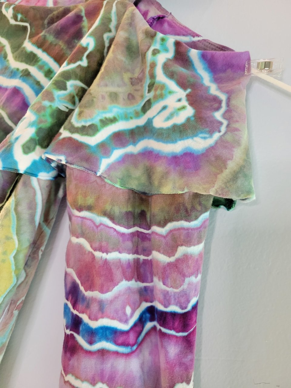 L Cold Shoulder Flutter Swing Top, Purple & Green Geode