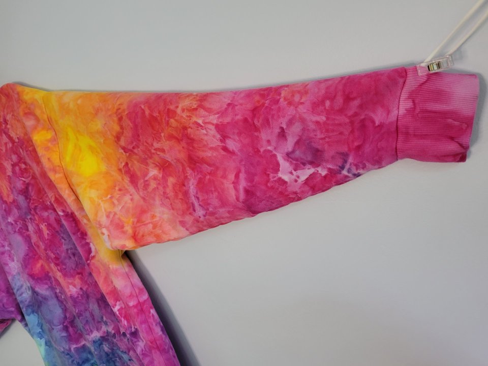 M/L Hoodie, Bright Rainbow