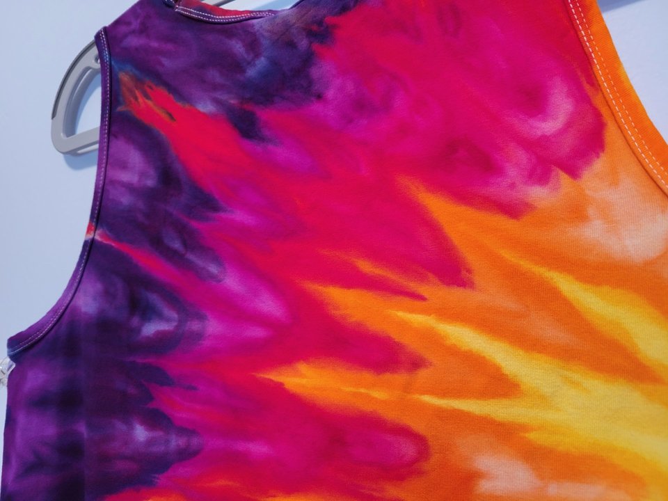 M Luxe Tank, Sunburst