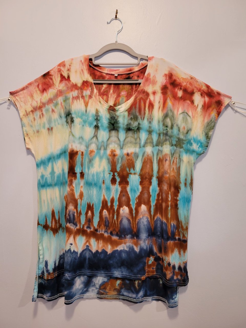 2XL Rayon V-Neck Top, Adobe & Desert Green