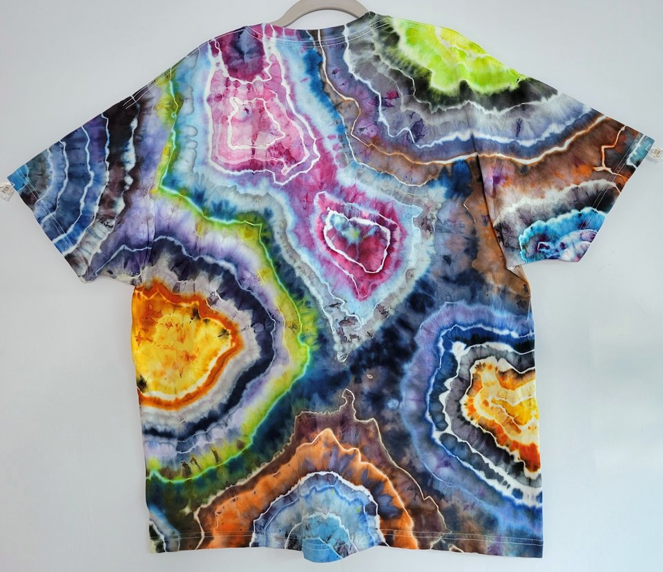 XL Beefy-T Crew Neck, Whacky Geode