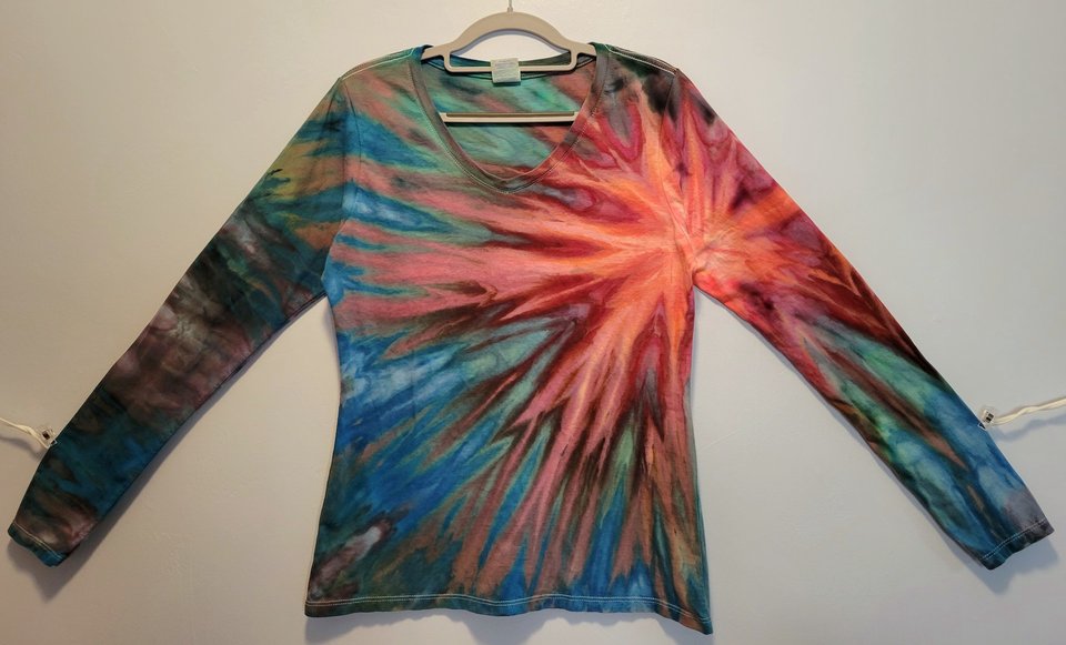 M Women's V-neck Long Sleeve T, Flamingo Burst