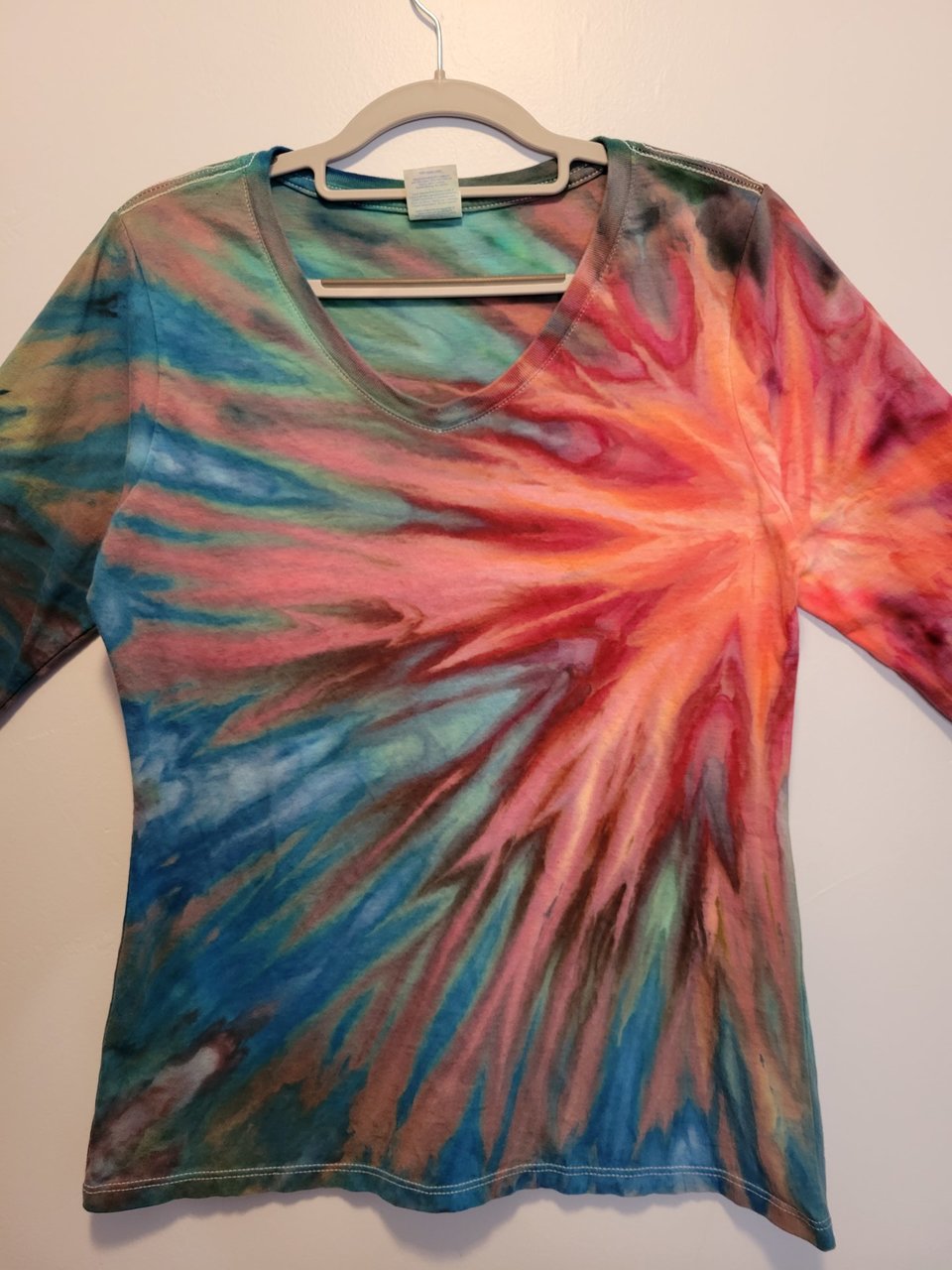 M Women's V-neck Long Sleeve T, Flamingo Burst