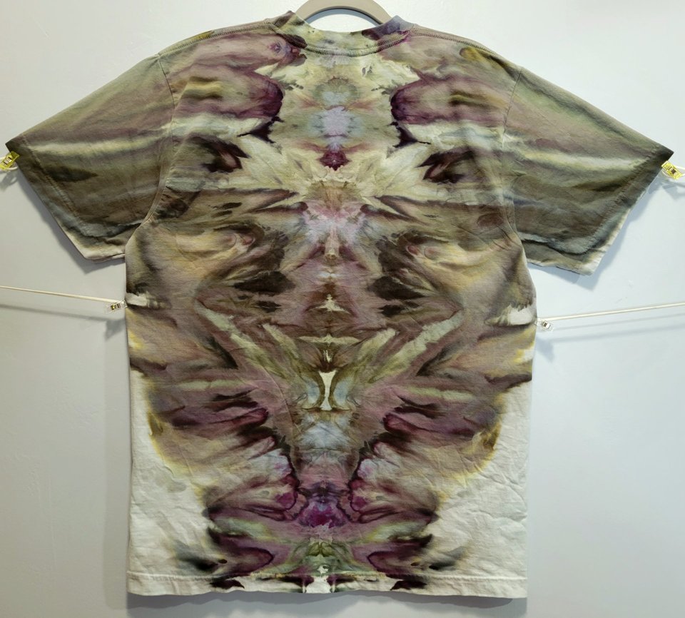 M Unisex T, Green Purple Mirror Gravity
