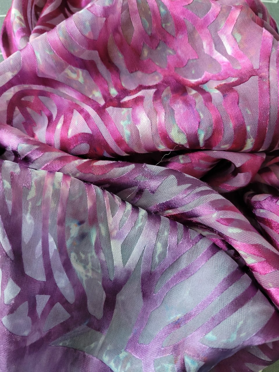 Scarf, Rayon/Silk Voided Satin, Plum Jaguar