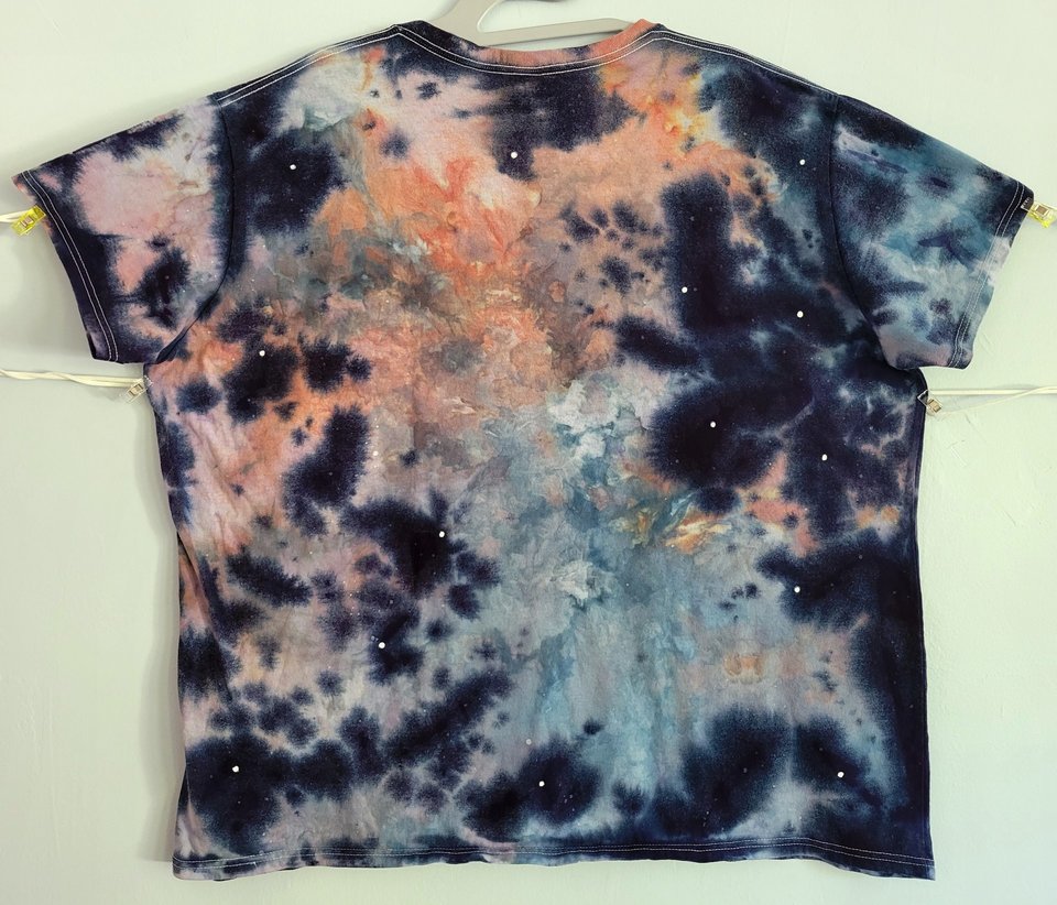 3XL T-shirt, Ladie's V-neck Space