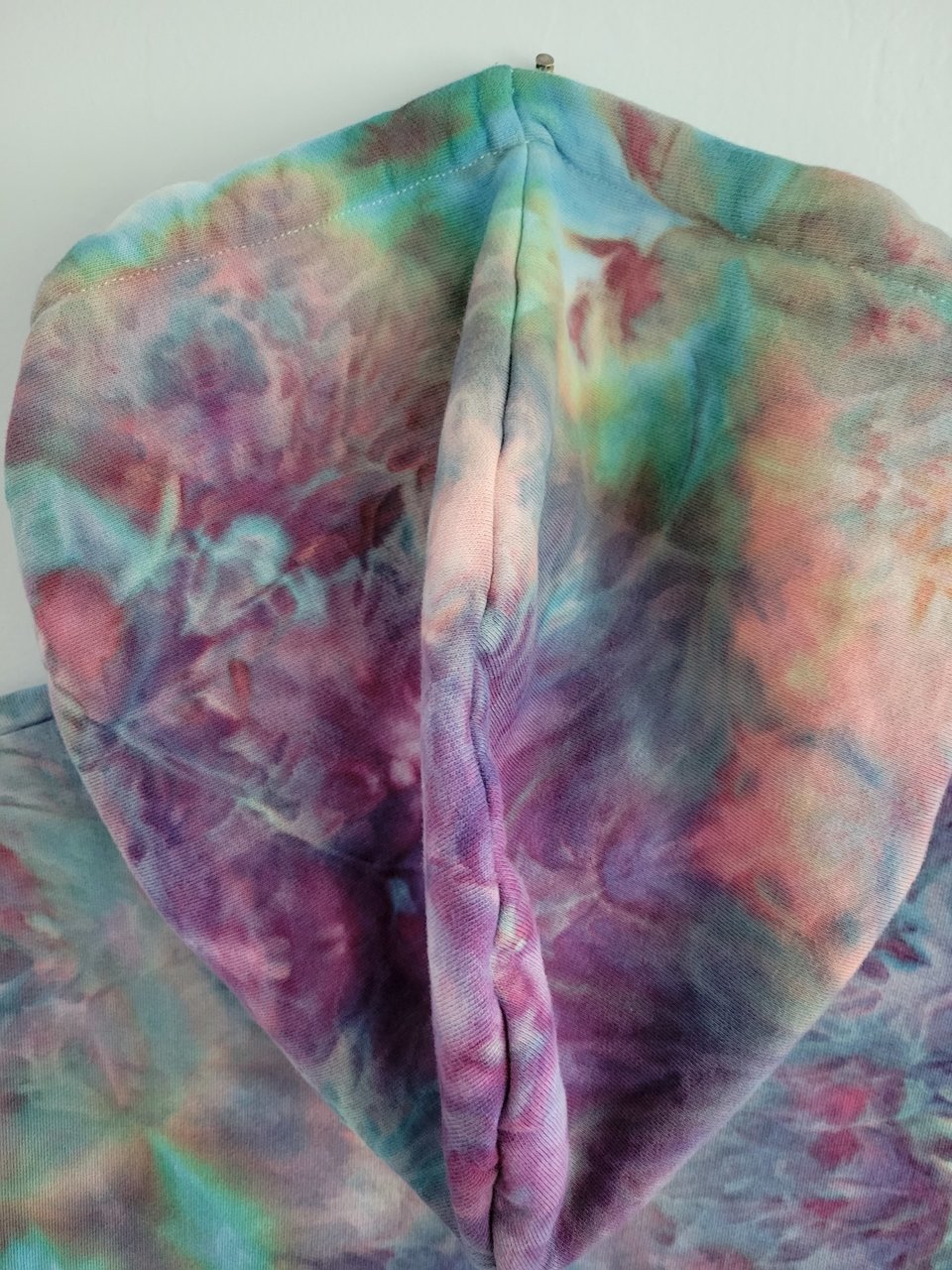 2XL Tall Hoodie, Strawberry Skies