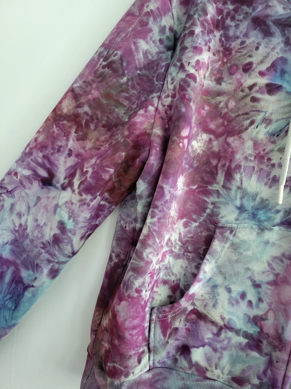 XL Zip Up Hoodie, Bamboo, Hydrangeas 