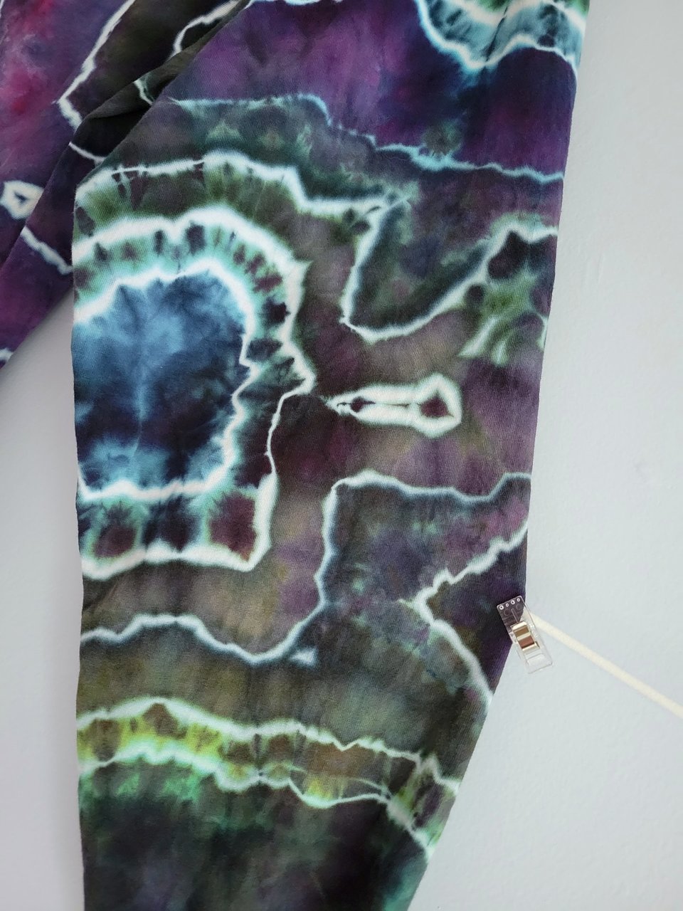 XL Hoodie T-shirt, Storm Geode