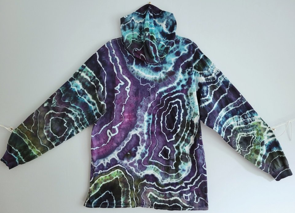 XL Hoodie T-shirt, Storm Geode