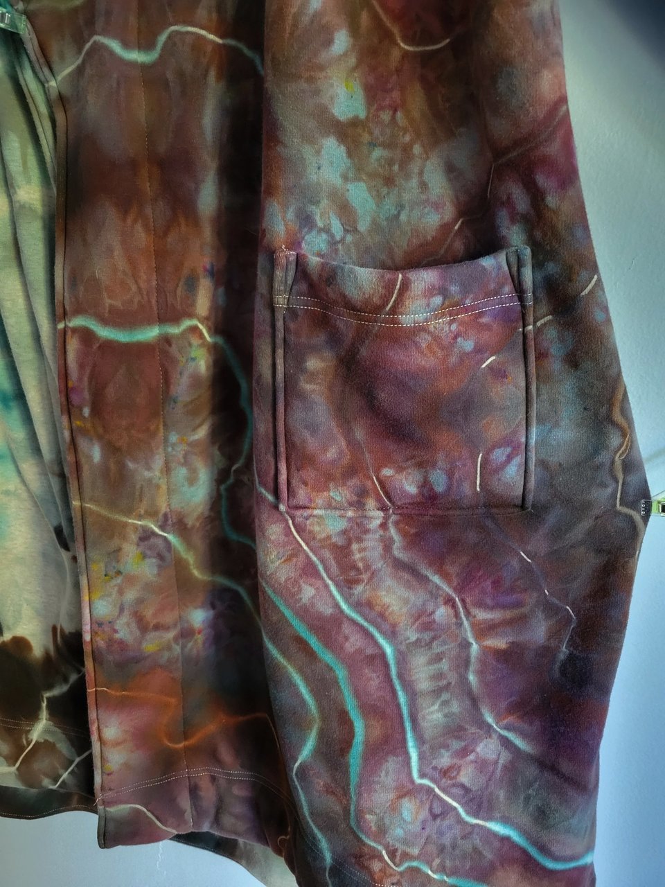 3XL Bathrobe, Brown & Blue Geode