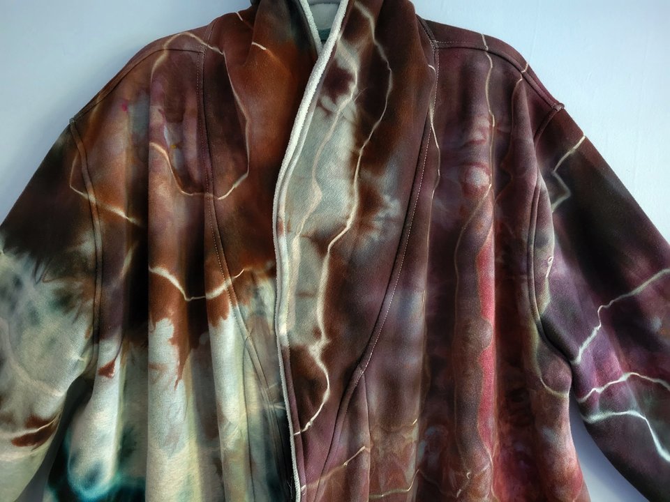 3XL Bathrobe, Brown & Blue Geode