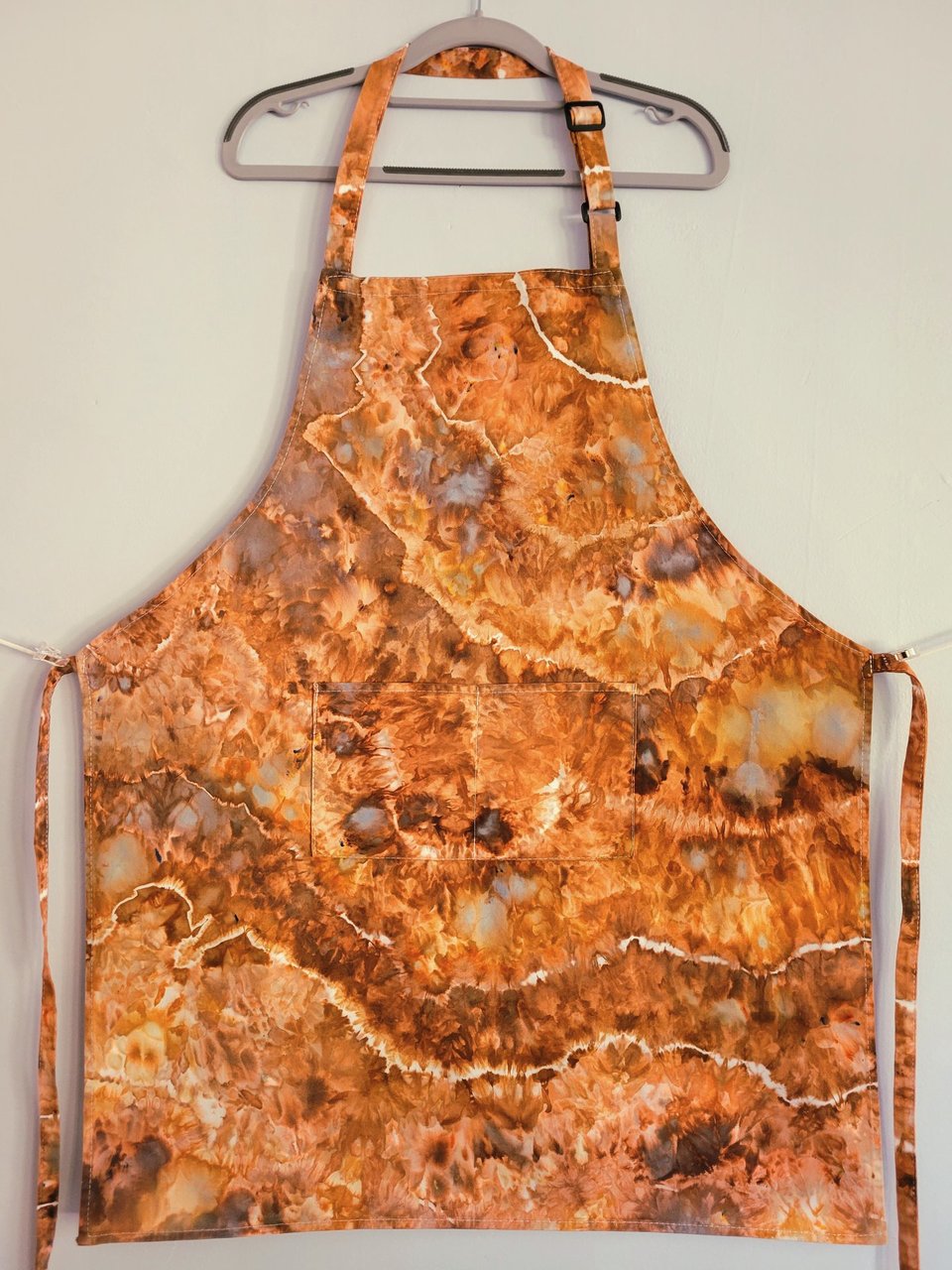 Apron, Cedar Geode