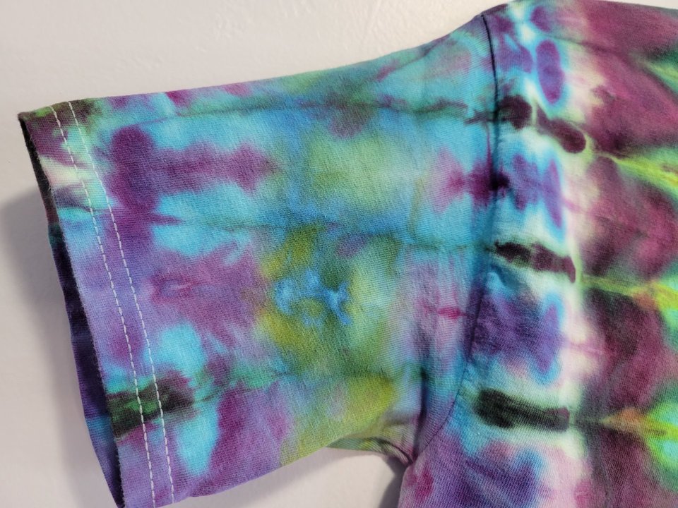 Youth Medium T, Lime Spine