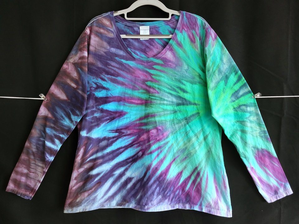 XXL V-neck Lon Sleeve, Northern Lights