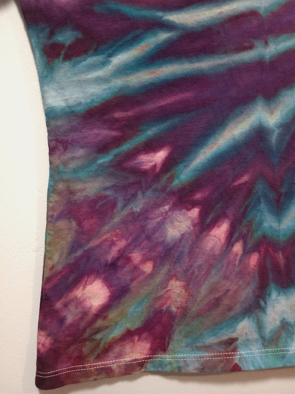 S V-neck Long Sleeve T, Strawberry Skies Fan