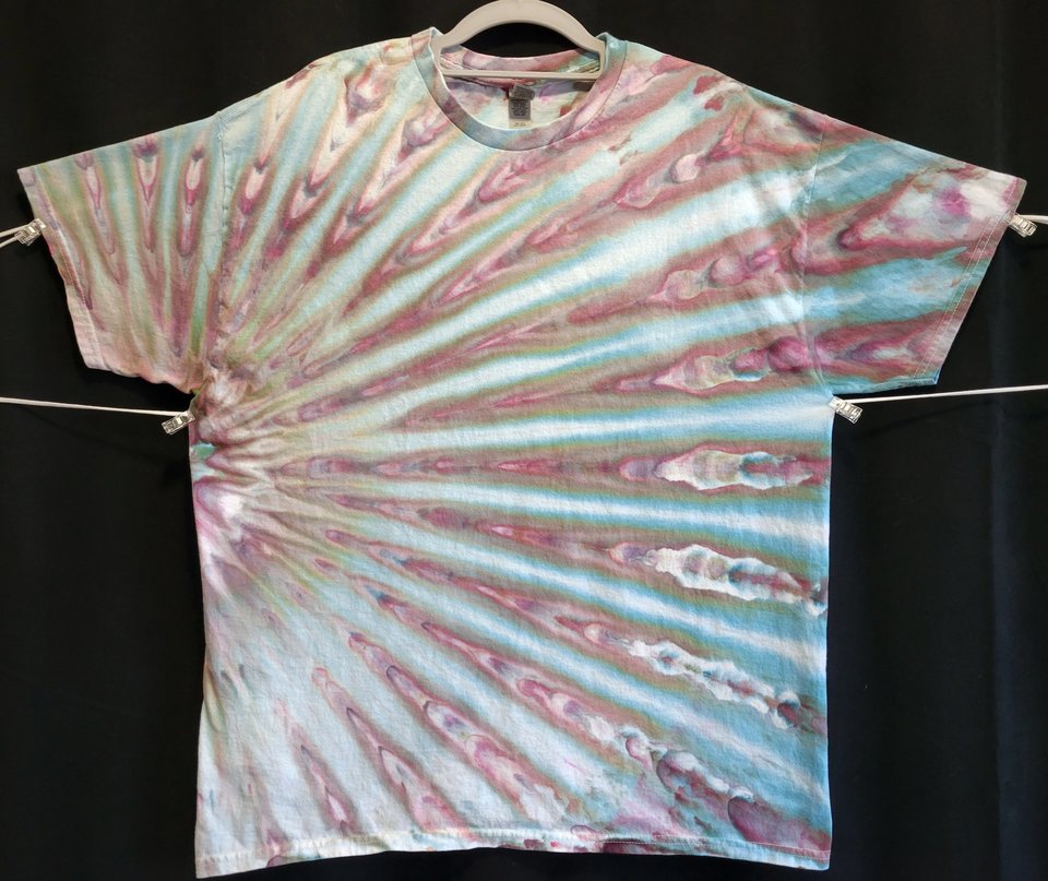 XL T-shirt, Stormy Sky Side Fan
