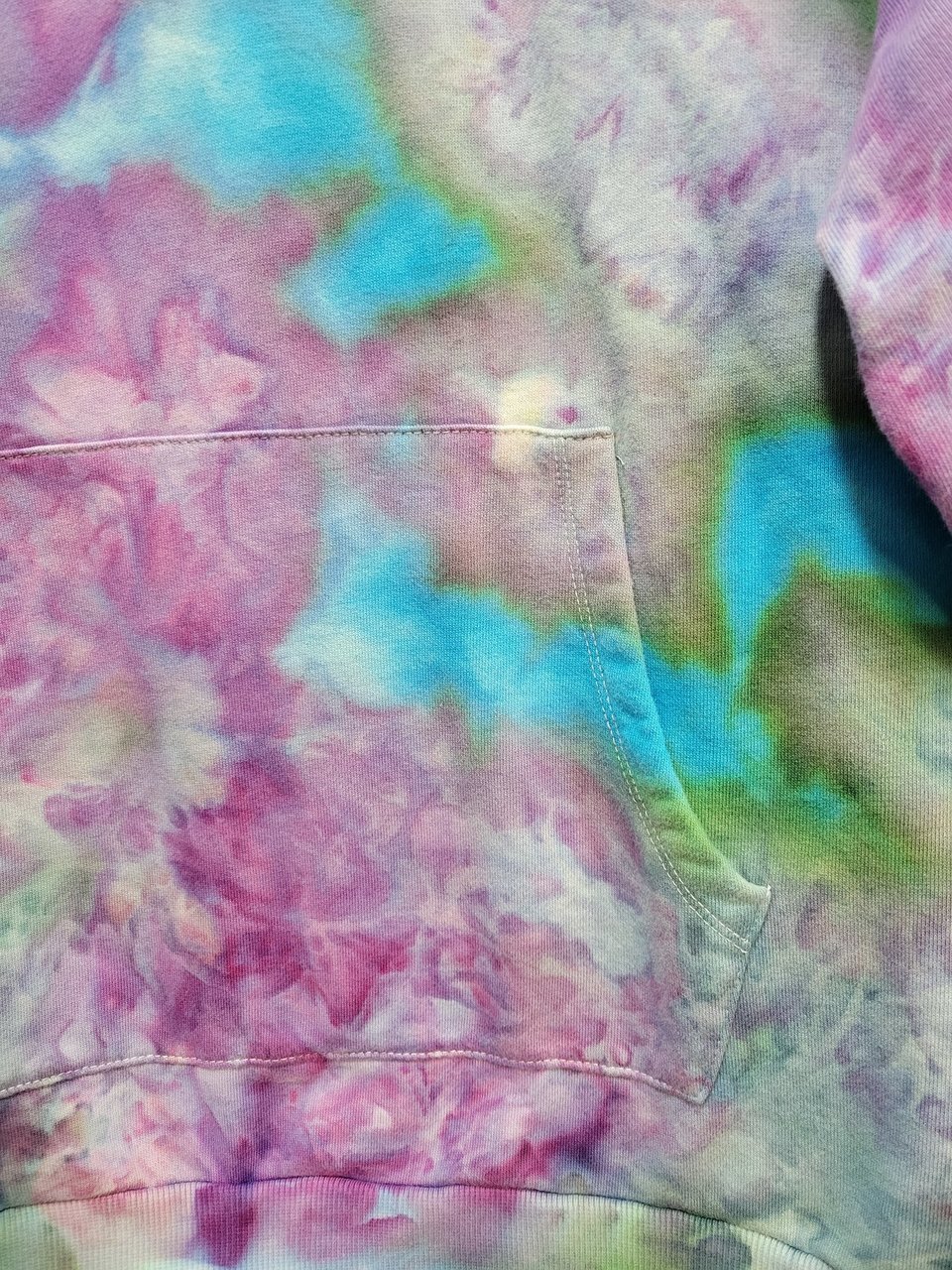 XL Hoodie, Wisteria Garden