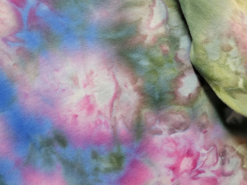 M Mock Neck French Terry, Hydrangea Garden