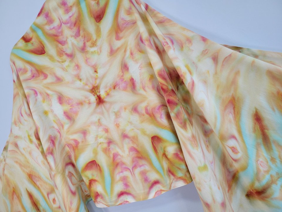 Shawl, Dragon's Egg Flames